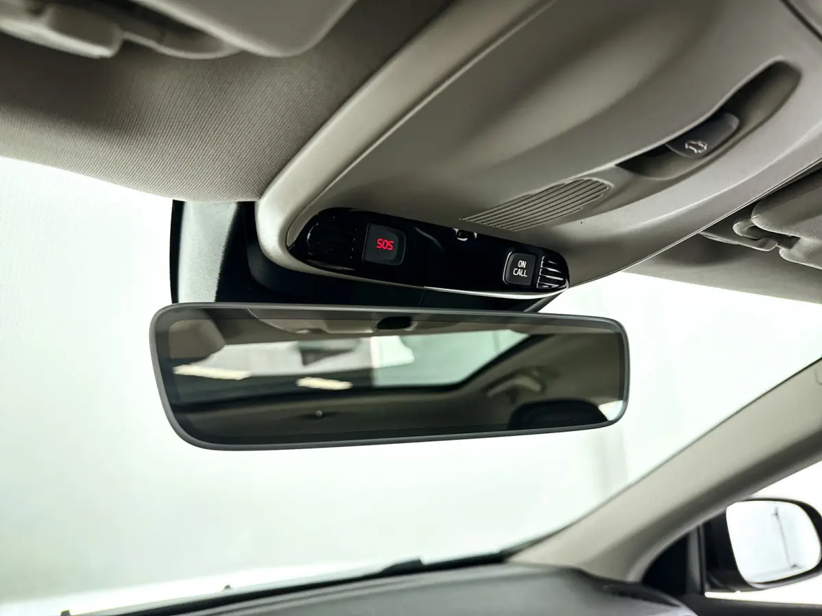2.0 T5 Nordic+ | Panoramadak | Parkeercamera | Stoelverwarming | Standkachel