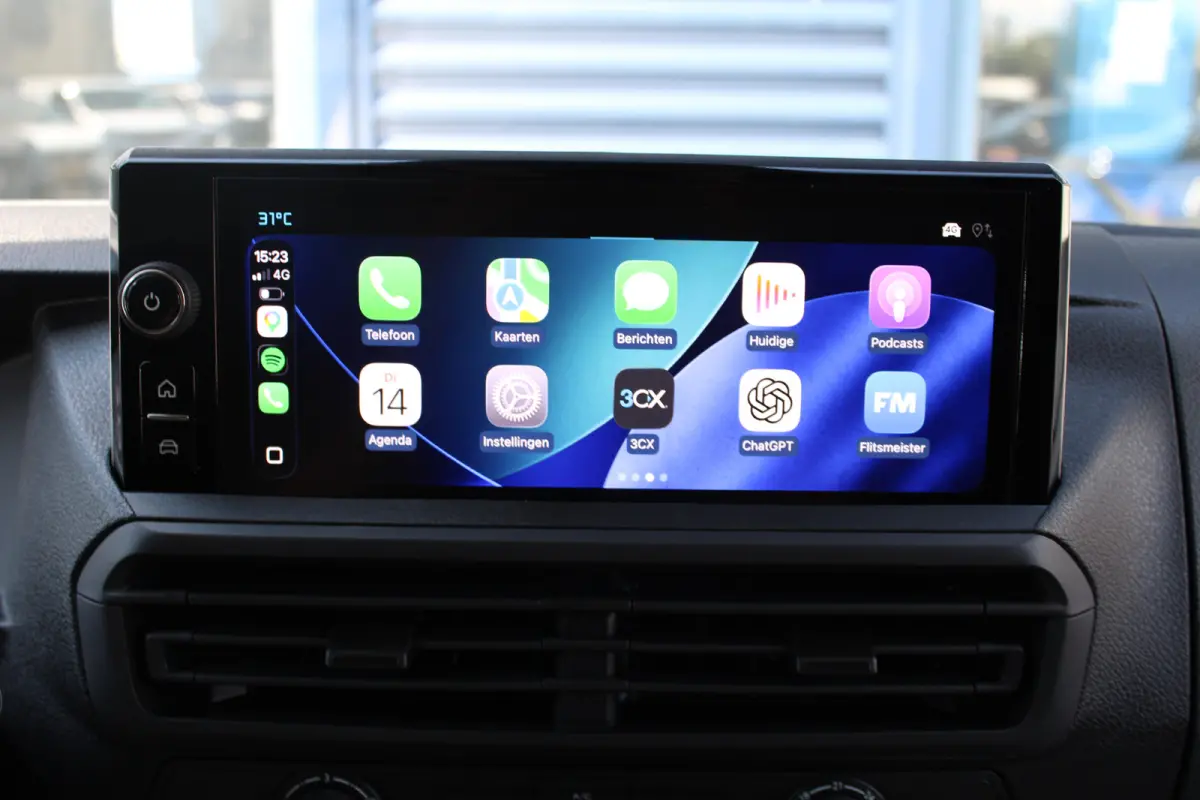 75 kWh | €14.360 korting! | CAMERA | NAVI | BETIMMERING | DRAADLOOS CARPLAY |