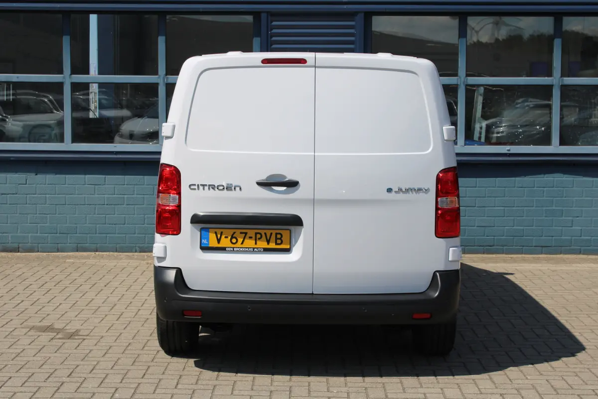 75 kWh | €14.360 korting! | CAMERA | NAVI | BETIMMERING | DRAADLOOS CARPLAY |