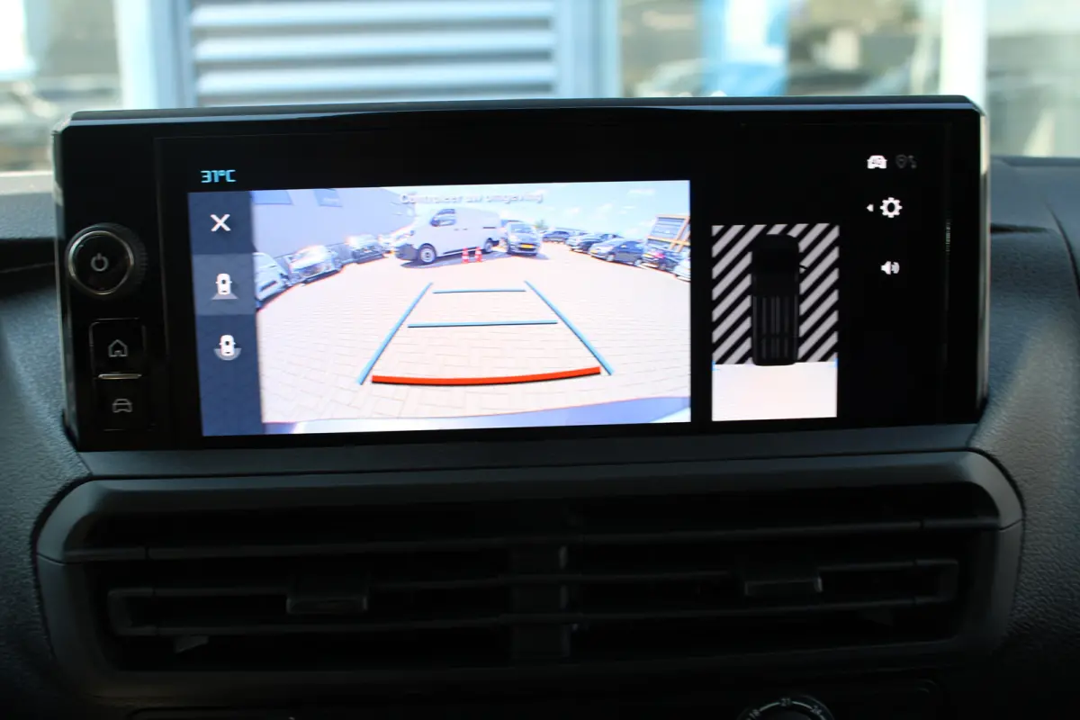 75 kWh | €14.360 korting! | CAMERA | NAVI | BETIMMERING | DRAADLOOS CARPLAY |