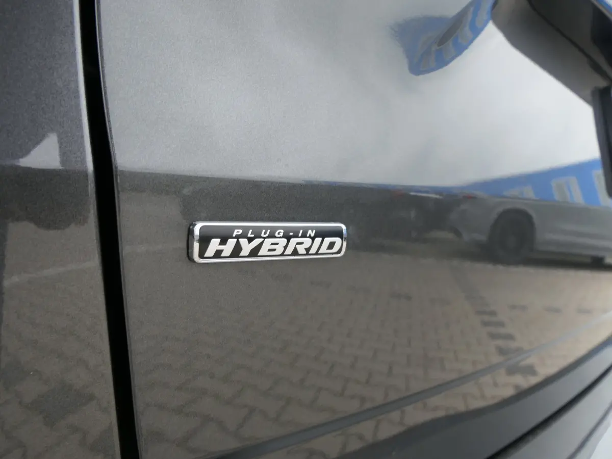 Tourneo 340 2.5 PHEV L2H1 Titanium X Luxury | Panoramadak | Leder | 360 Camera | Trekhaak | Stoelverwarming | Keyless | 8-Persoons | Adaptive LED