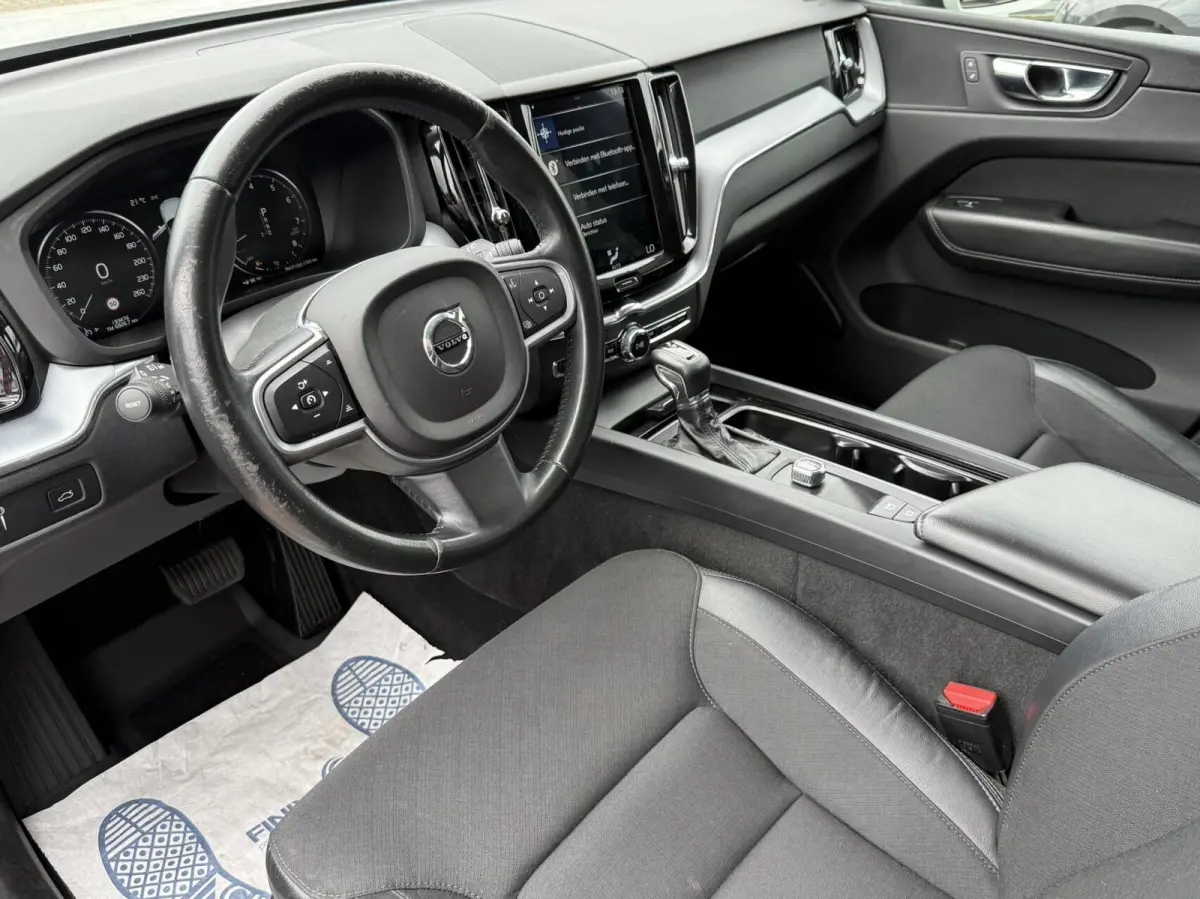 2.0 T5 Momentum in keurige staat