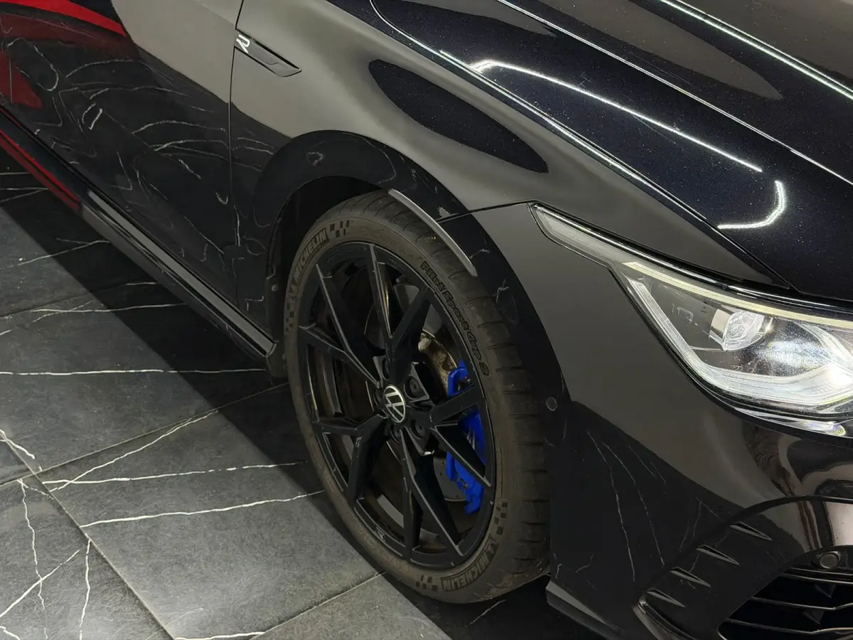 2.0 TSI R 4Motion Pano Akra Memory HUD H&K Full Option