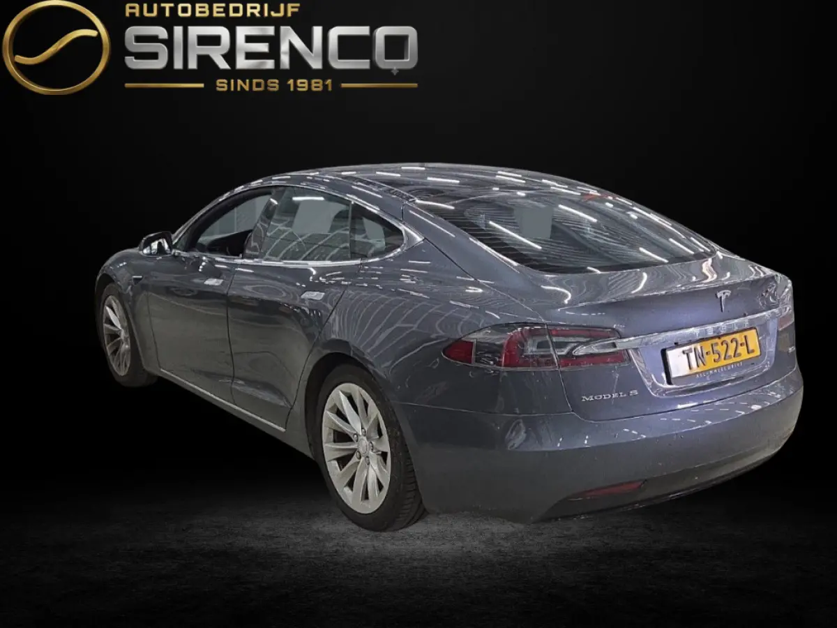 75D Base | next gen memory seats met stoel en stuur verwarming | panoramadak | autopilot | leder |