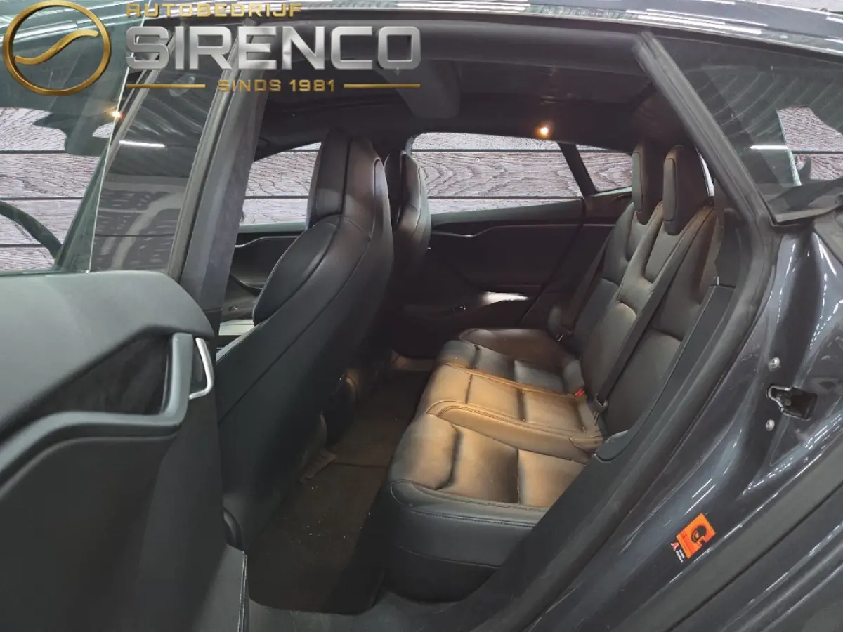 75D Base | next gen memory seats met stoel en stuur verwarming | panoramadak | autopilot | leder |