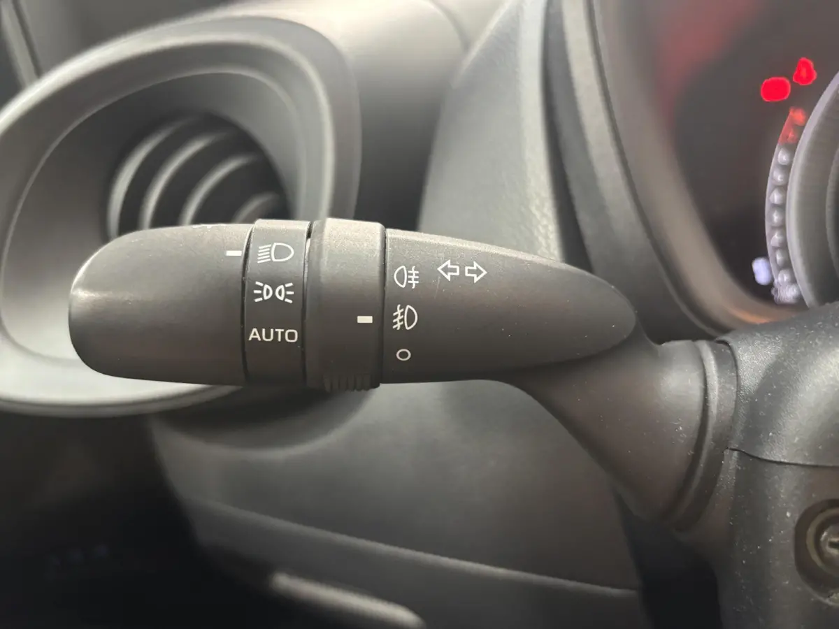 FIRST*ACC*CAMERA*ECC*CARPLAY*5-DEURS*NAP*LM-VELGEN