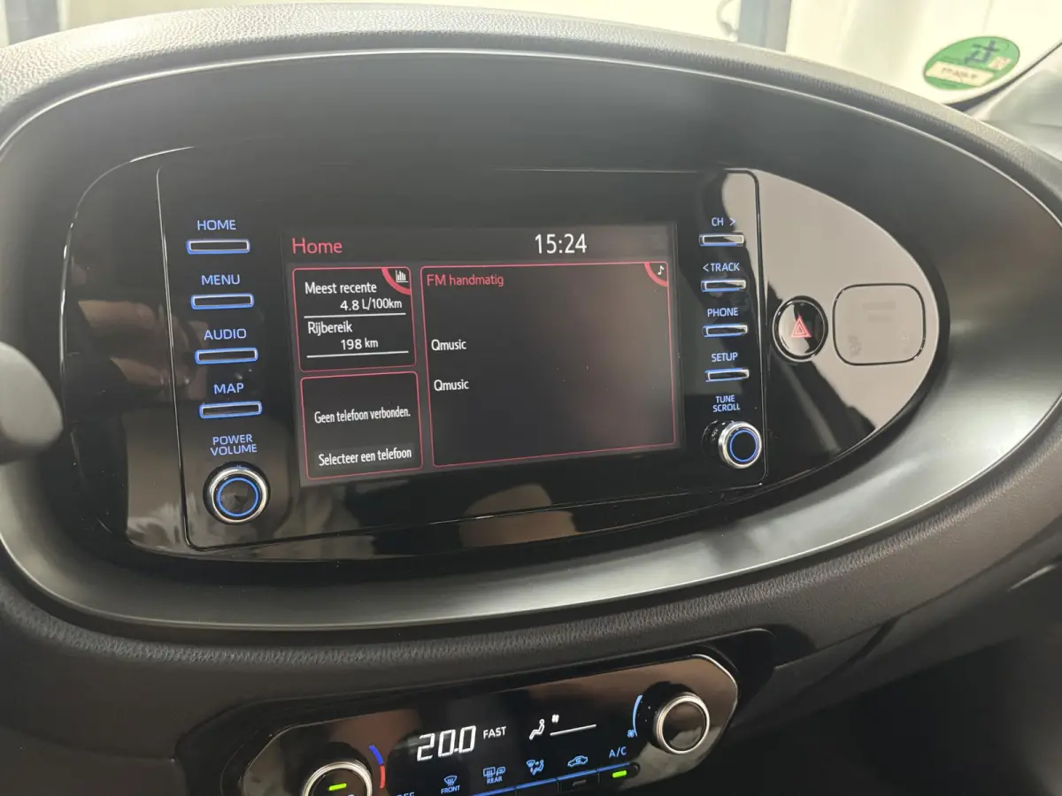 FIRST*ACC*CAMERA*ECC*CARPLAY*5-DEURS*NAP*LM-VELGEN