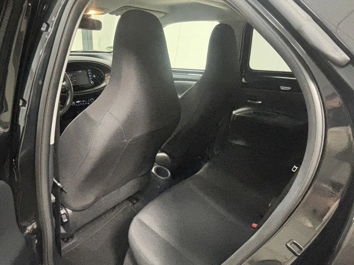 FIRST*ACC*CAMERA*ECC*CARPLAY*5-DEURS*NAP*LM-VELGEN