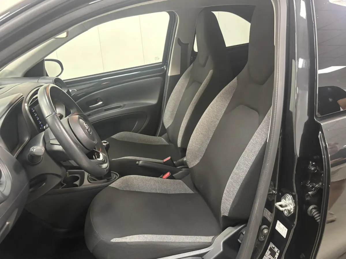 FIRST*ACC*CAMERA*ECC*CARPLAY*5-DEURS*NAP*LM-VELGEN