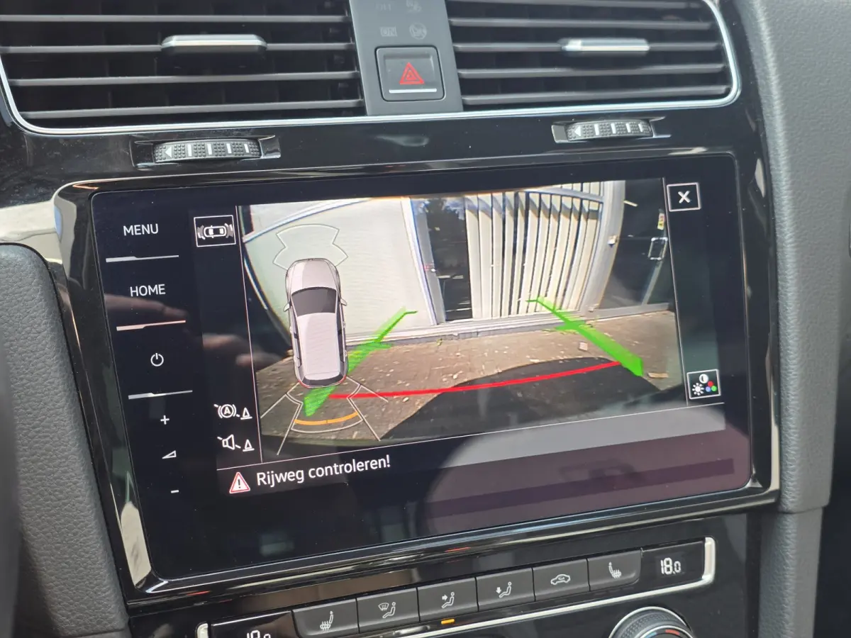 1.5 TSI Highline Business R-LINE / PANO / VIRTUAL / ACC / DCC