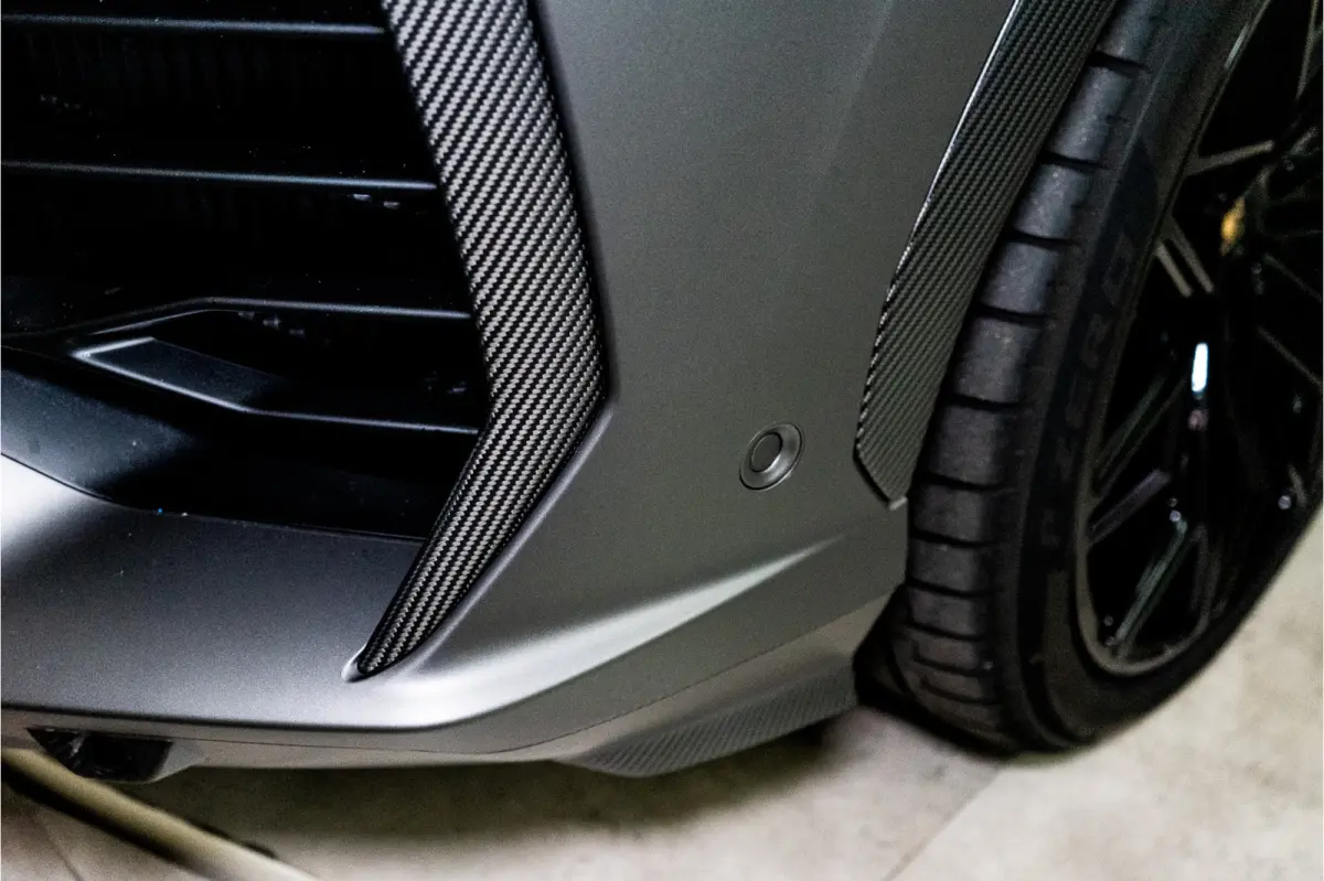 4.0 V8 Hybrid 800PK | Ad Personam | Grigio Keres Matt | Carbon | Akrapovic | 3D B&O | Service Package 5YR | 3 JAAR FABRIEKSGARANTIE GERESERVEERD