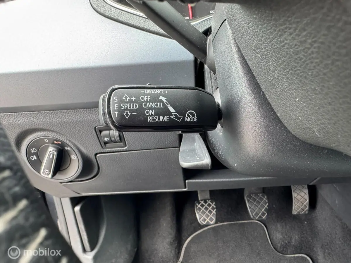 1.0 TSI Style BI+ / Adap / Clim / Trek / keyless