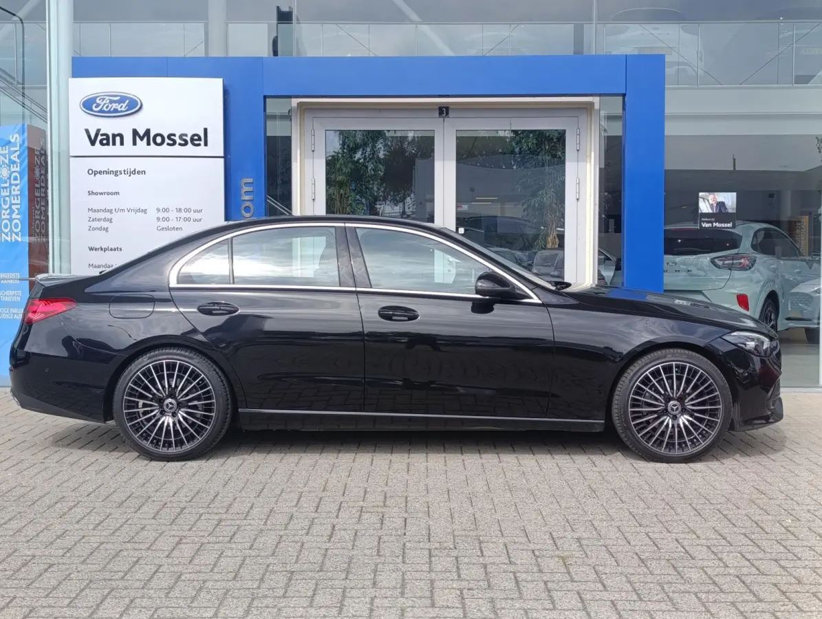 180 Business Line | Dodehoeksensoren | Camera | Stoelverwarming | Cruise Control | Climate Control