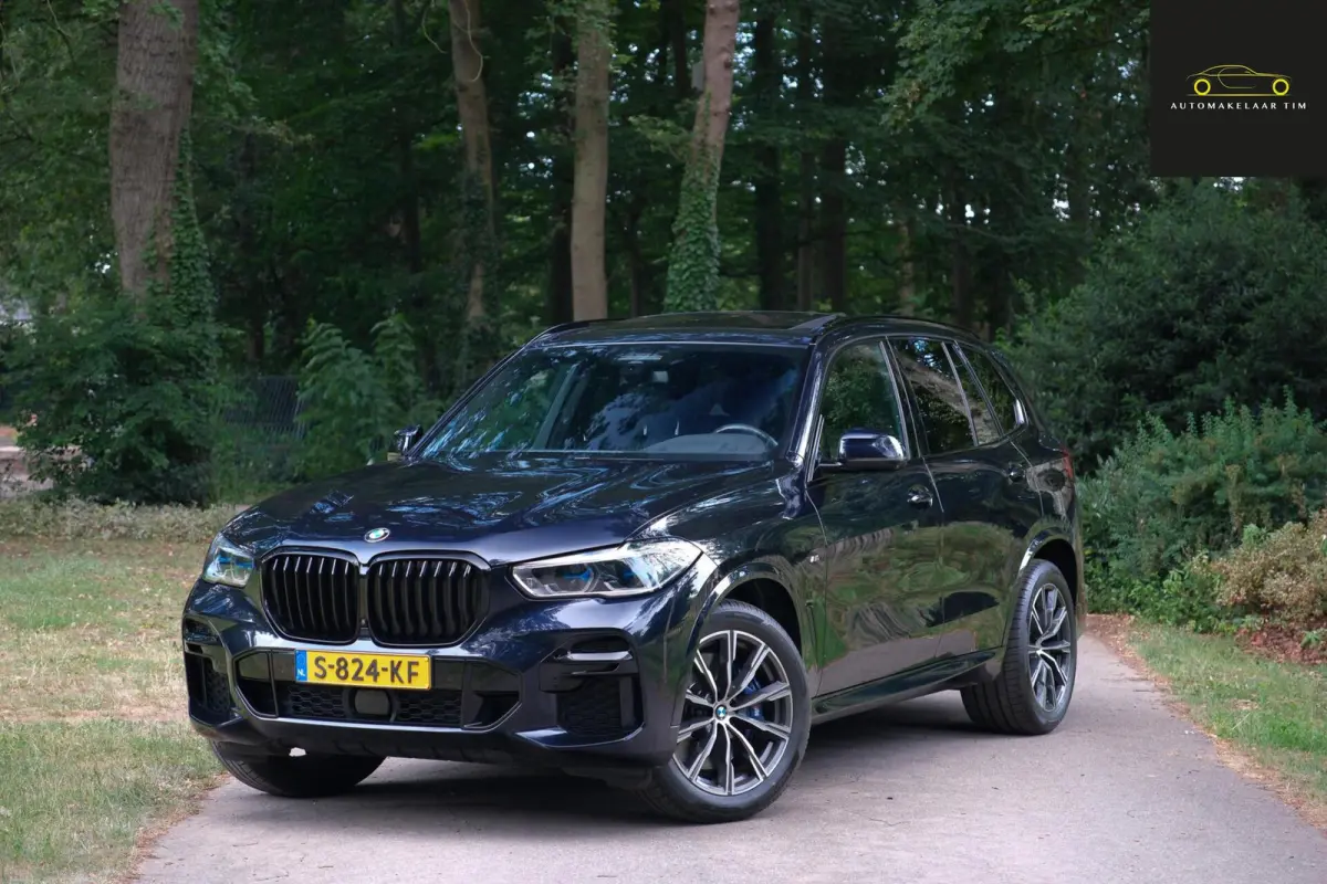 xDrive40d / High exec. / Orig.NL / 1e eigenaar