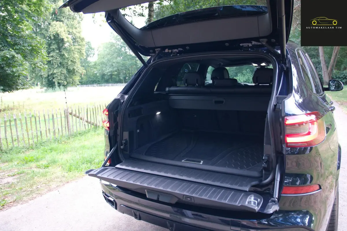 xDrive40d / High exec. / Orig.NL / 1e eigenaar