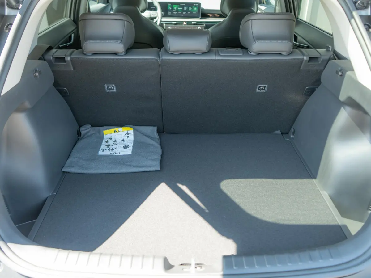 1.6 GDi Hybrid DynamicPlusLine | Actieprijs* | NIEUW MODEL | OP VOORRAAD | Stoel & Stuurverwarming | Navi. | Clima. | Adapt. Cruise. | Achteruitrijcamera | Dodehoekassistentie | Bekleding In