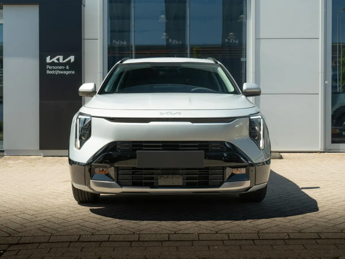 1.6 GDi Hybrid DynamicPlusLine | Actieprijs* | NIEUW MODEL | OP VOORRAAD | Stoel & Stuurverwarming | Navi. | Clima. | Adapt. Cruise. | Achteruitrijcamera | Dodehoekassistentie | Bekleding In
