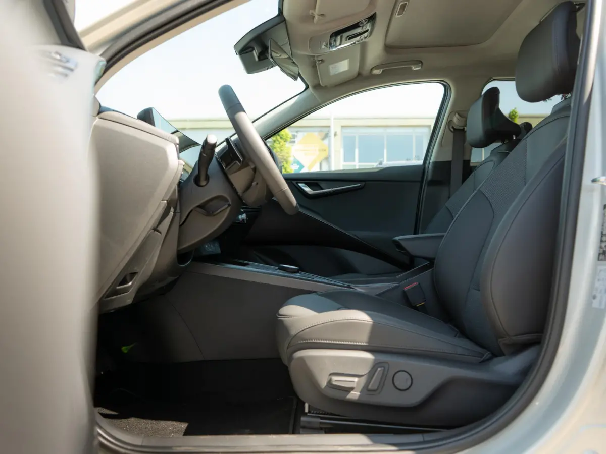 1.6 GDi Hybrid DynamicPlusLine | Actieprijs* | NIEUW MODEL | OP VOORRAAD | Stoel & Stuurverwarming | Navi. | Clima. | Adapt. Cruise. | Achteruitrijcamera | Dodehoekassistentie | Bekleding In