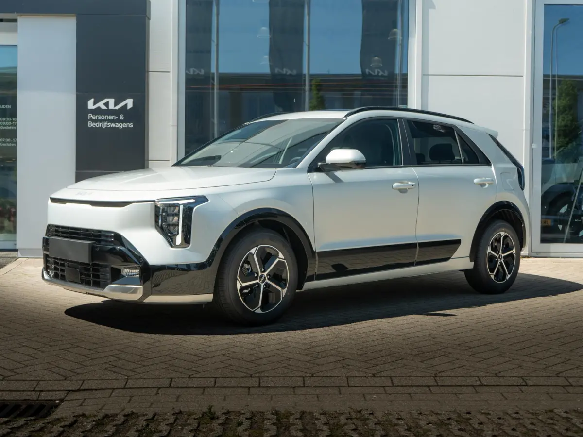 1.6 GDi Hybrid DynamicPlusLine | Actieprijs* | NIEUW MODEL | OP VOORRAAD | Stoel & Stuurverwarming | Navi. | Clima. | Adapt. Cruise. | Achteruitrijcamera | Dodehoekassistentie | Bekleding In