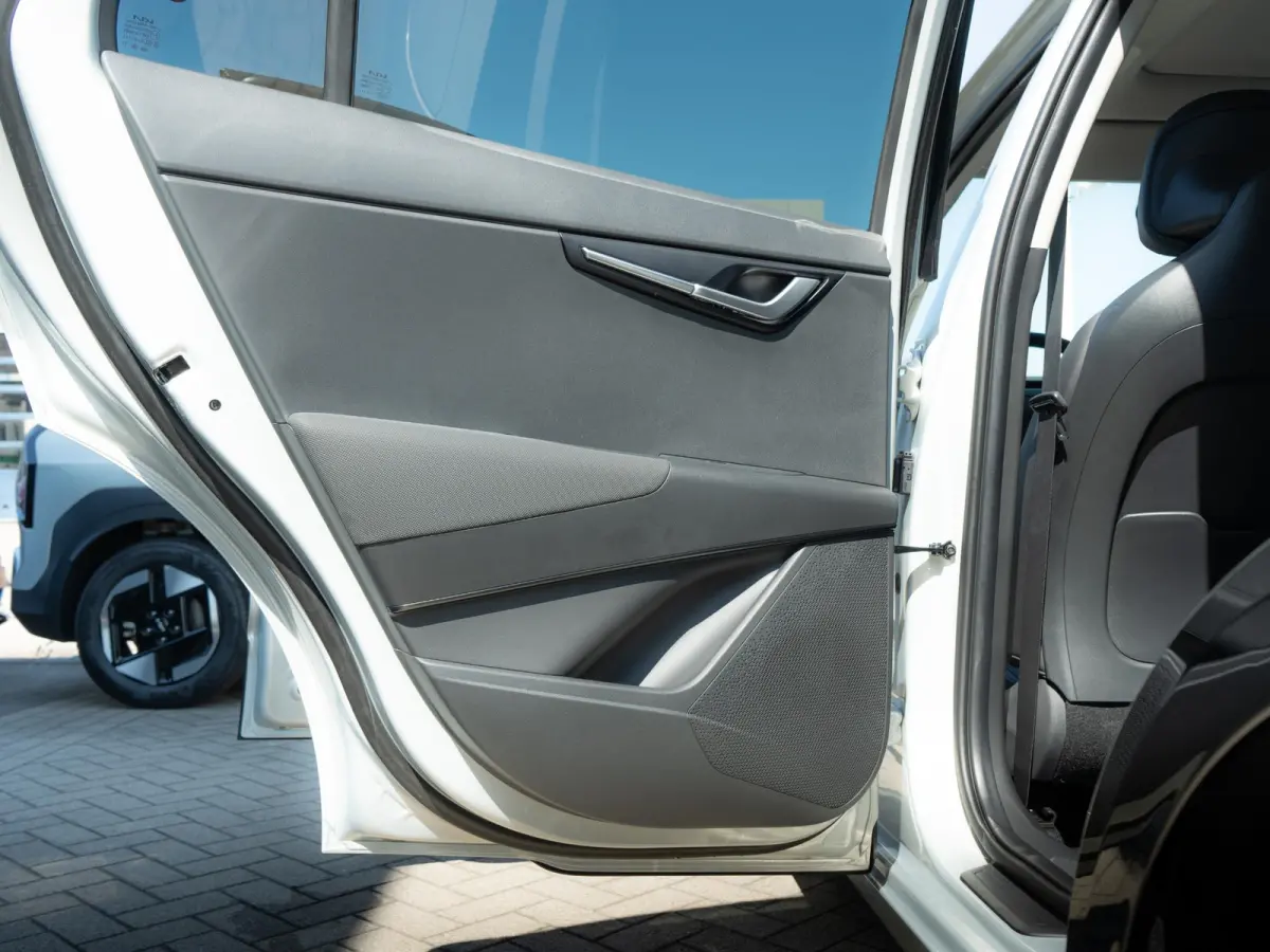 1.6 GDi Hybrid DynamicPlusLine | Actieprijs* | NIEUW MODEL | OP VOORRAAD | Stoel & Stuurverwarming | Navi. | Clima. | Adapt. Cruise. | Achteruitrijcamera | Dodehoekassistentie | Bekleding In
