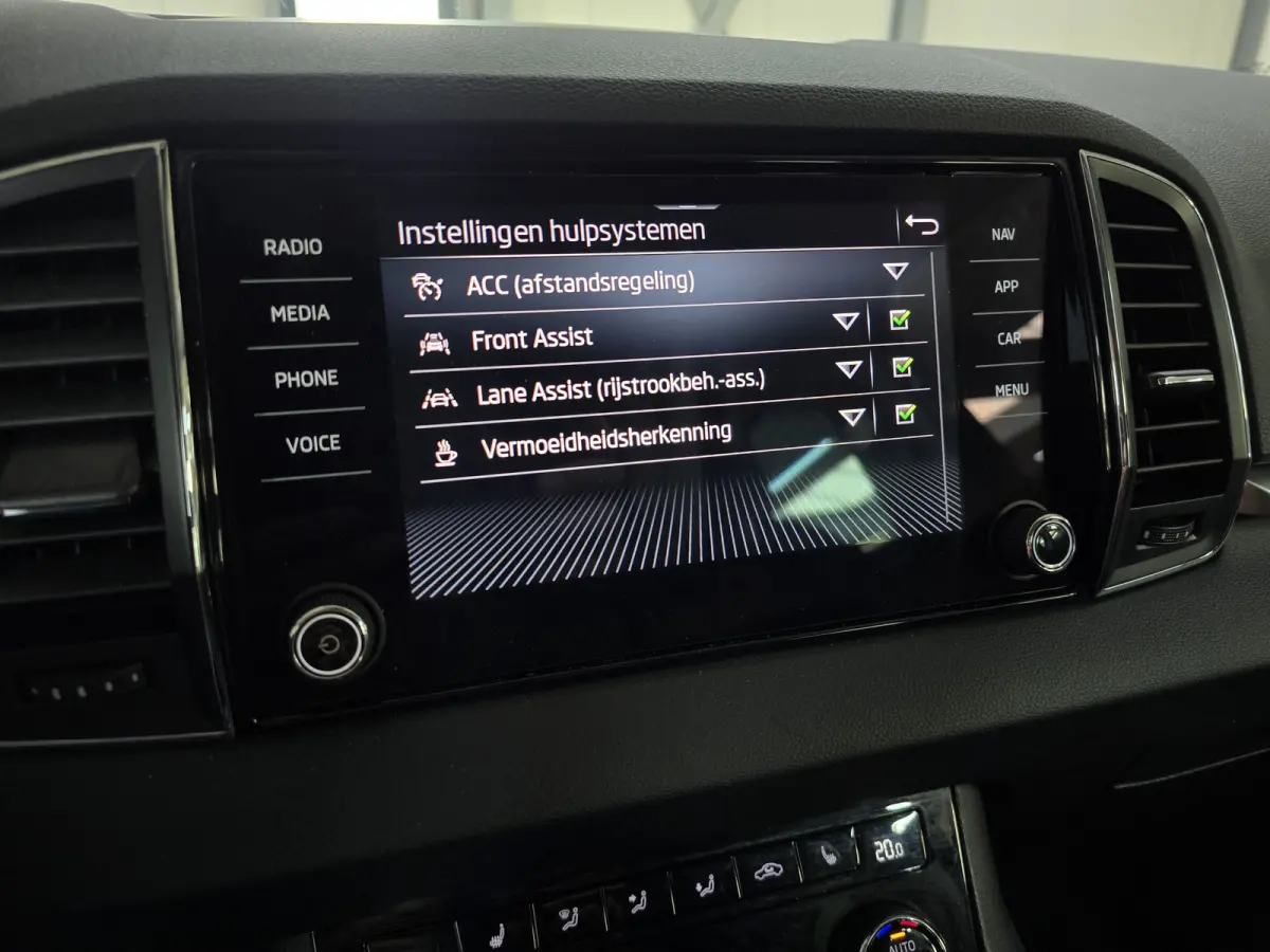 1.5 TSI ACT Business Edition Plus DSG | Navi | Acc | Camera | Led |