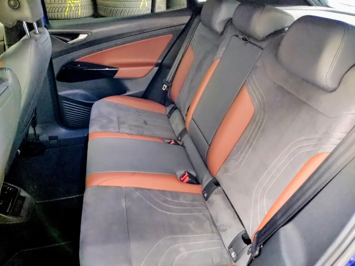 First Edition 77 kWh SOH 90,13 %