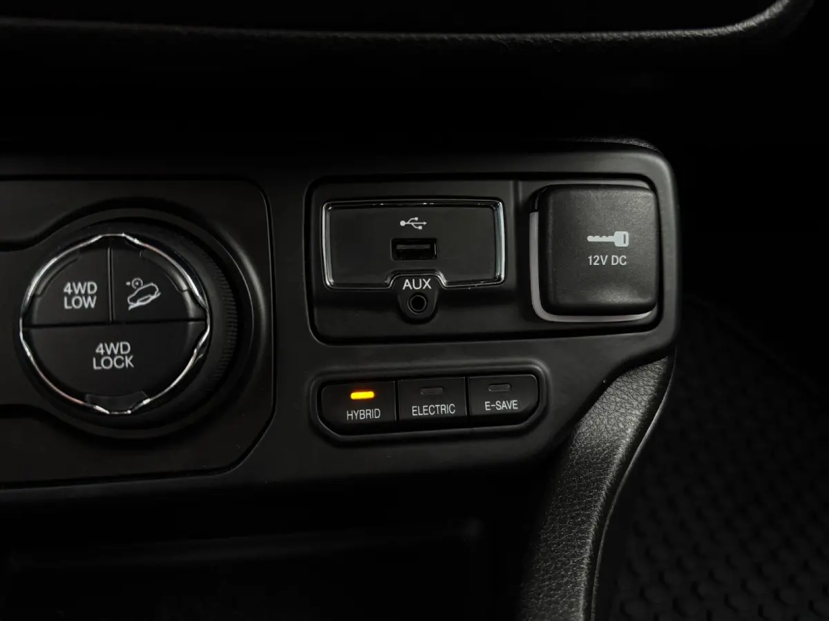 4xe 240 Plug-in Hybrid Electric S ✅ ACC ✅ CarPlay ✅ Camera