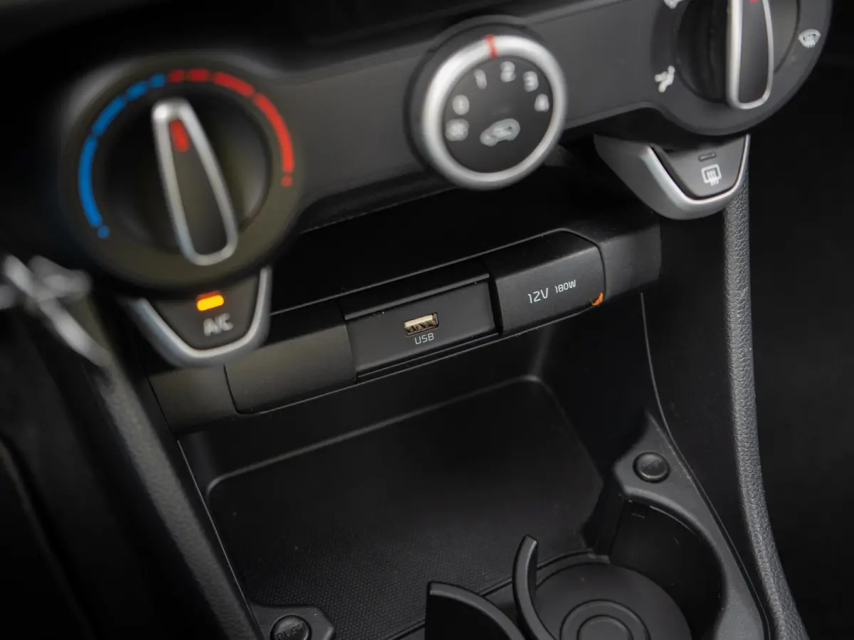1.0 DPi DynamicLine | Android Auto / Apple carplay | Airco |