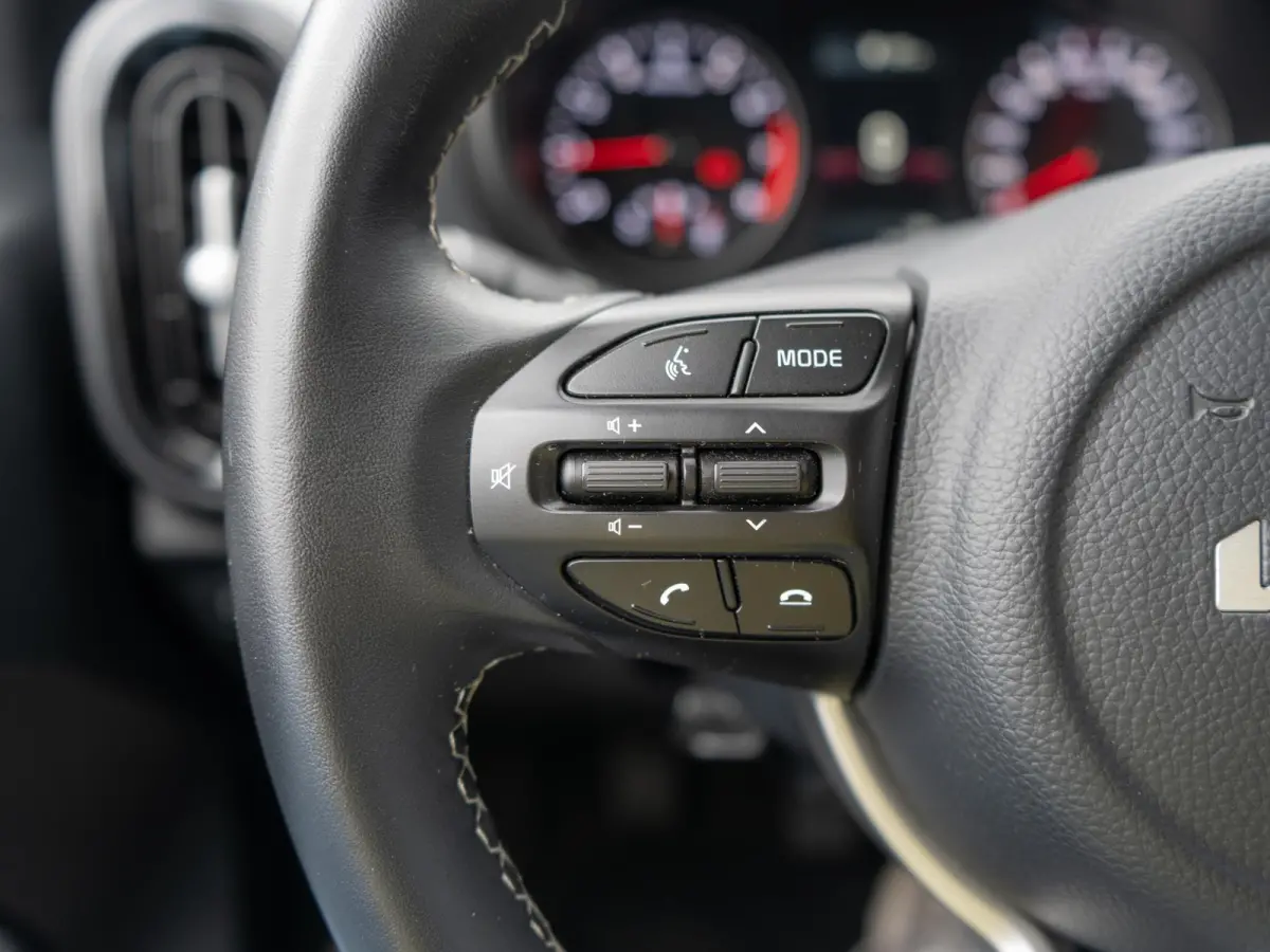 1.0 DPi DynamicLine | Android Auto / Apple carplay | Airco |