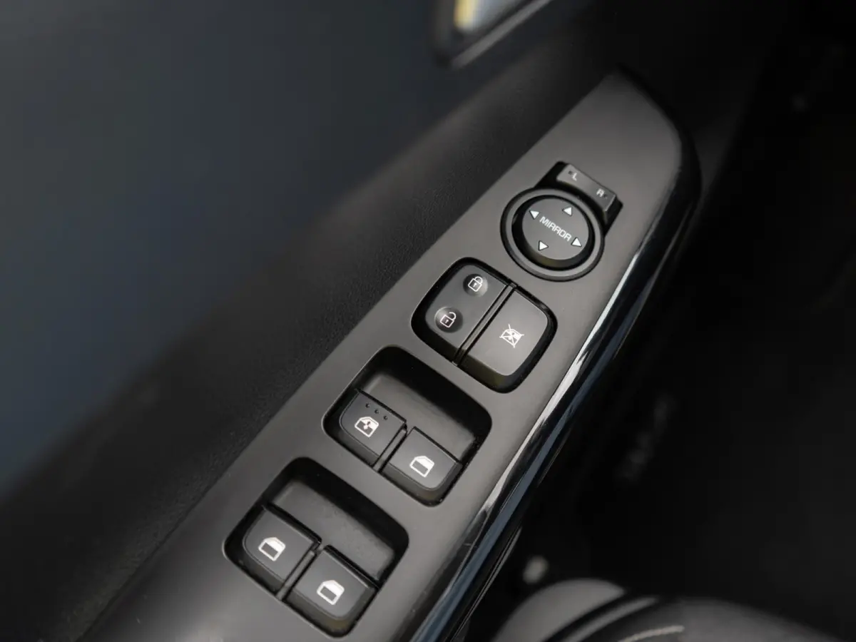 1.0 DPi DynamicLine | Android Auto / Apple carplay | Airco |