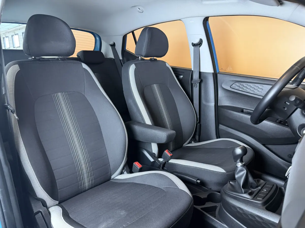 1.0 Comfort | cruise | metallic | navi | carplay fabr gar 6/28 | dealer onderhouden