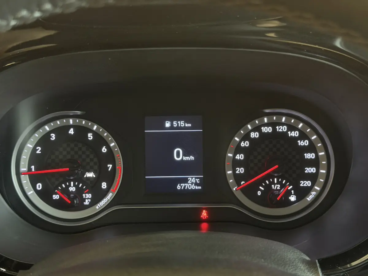 1.0 Comfort | cruise | metallic | navi | carplay fabr gar 6/28 | dealer onderhouden