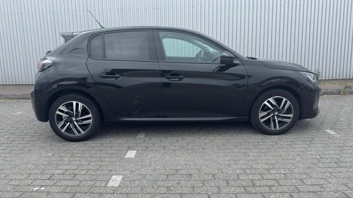 1.2 Allure Pack | Apple Carplay / Android Auto | Cruise Control | Camera achter |