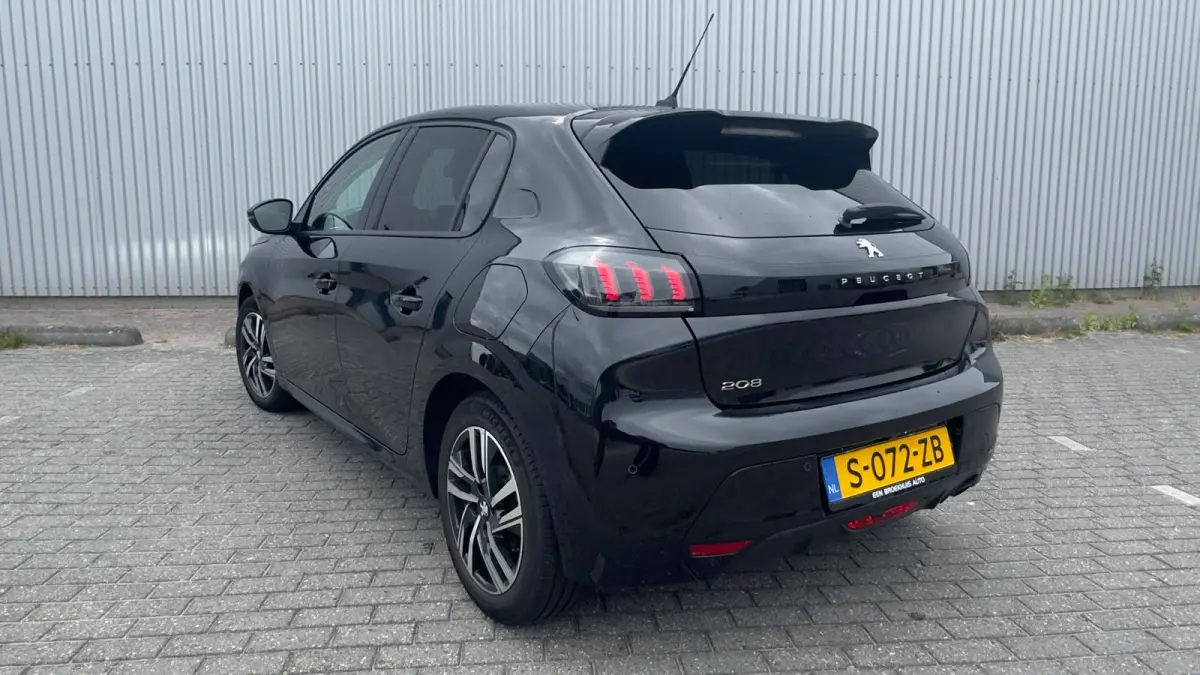 1.2 Allure Pack | Apple Carplay / Android Auto | Cruise Control | Camera achter |