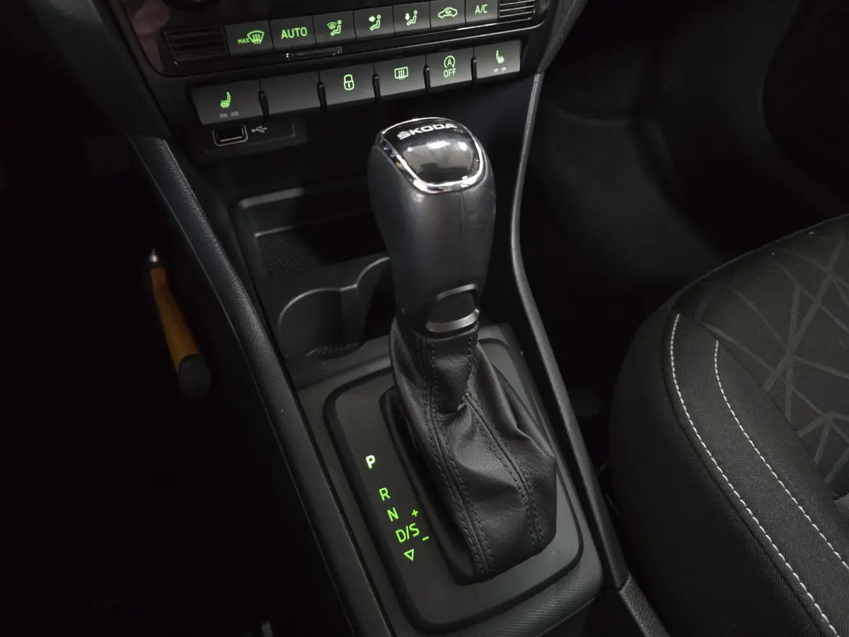 1.0 TSI Greentech Clever | Automaat | Navi |