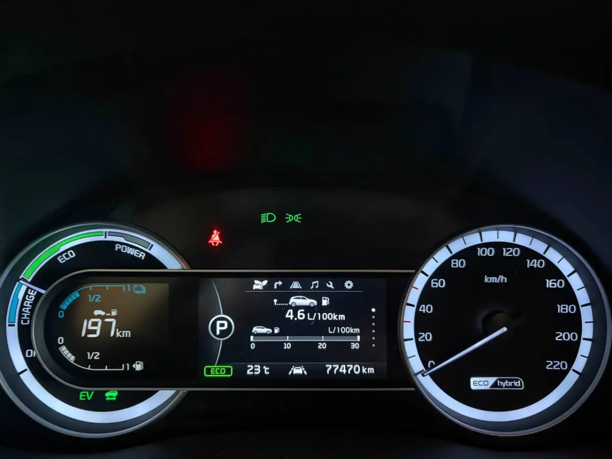 1.6 GDi Hybrid DynamicLine | aut | fabr gar 1/2028 | dealer onderhouden | trekhaak | navi | aut | cruise
