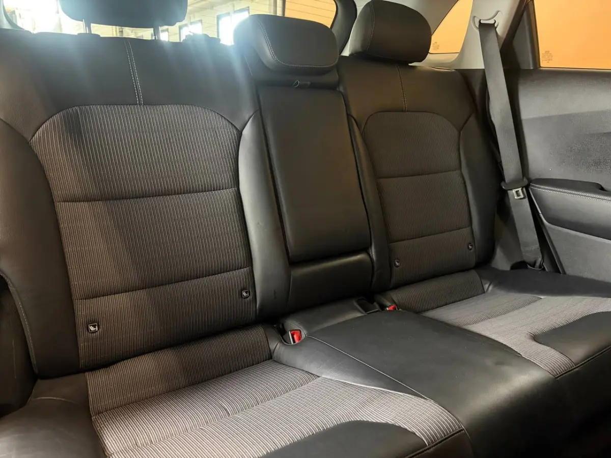 1.6 GDi Hybrid DynamicLine | aut | fabr gar 1/2028 | dealer onderhouden | trekhaak | navi | aut | cruise