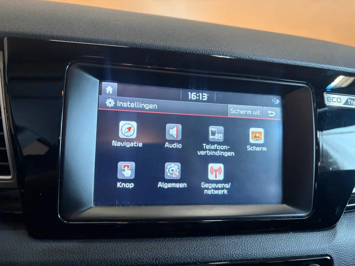 1.6 GDi Hybrid DynamicLine | aut | fabr gar 1/2028 | dealer onderhouden | trekhaak | navi | aut | cruise