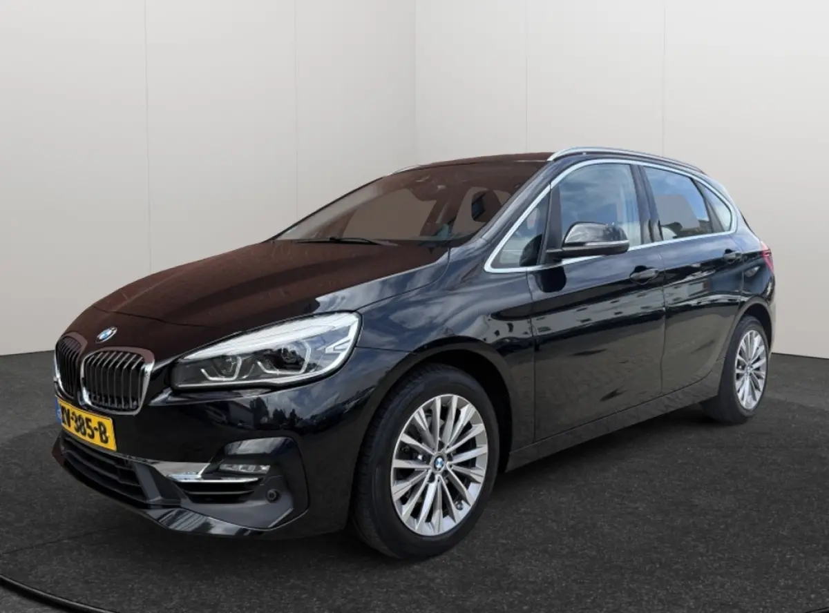 218i Executive Edition Automaat Leder Led Navigatie Camera