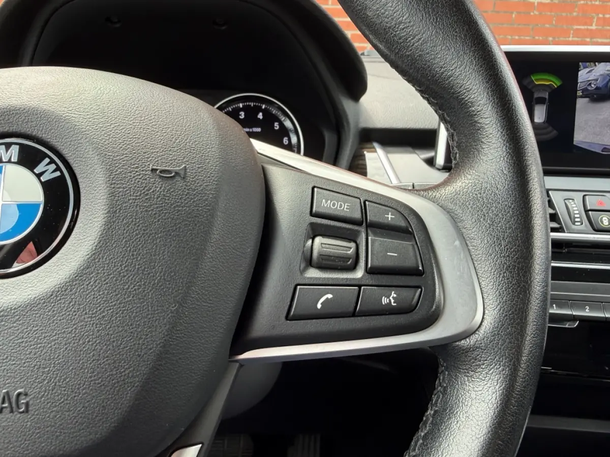 218i Executive Edition Automaat Leder Led Navigatie Camera