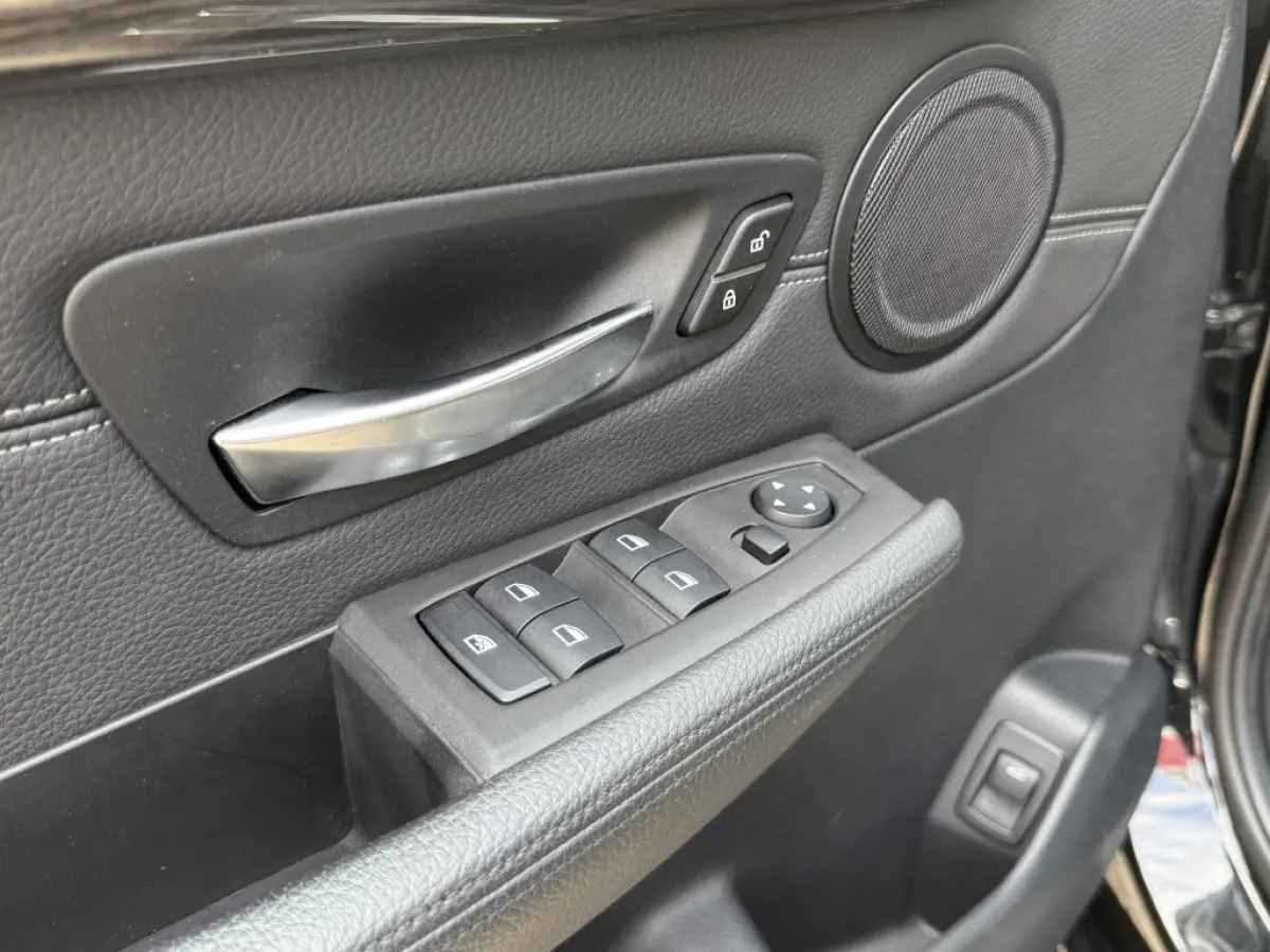 218i Executive Edition Automaat Leder Led Navigatie Camera