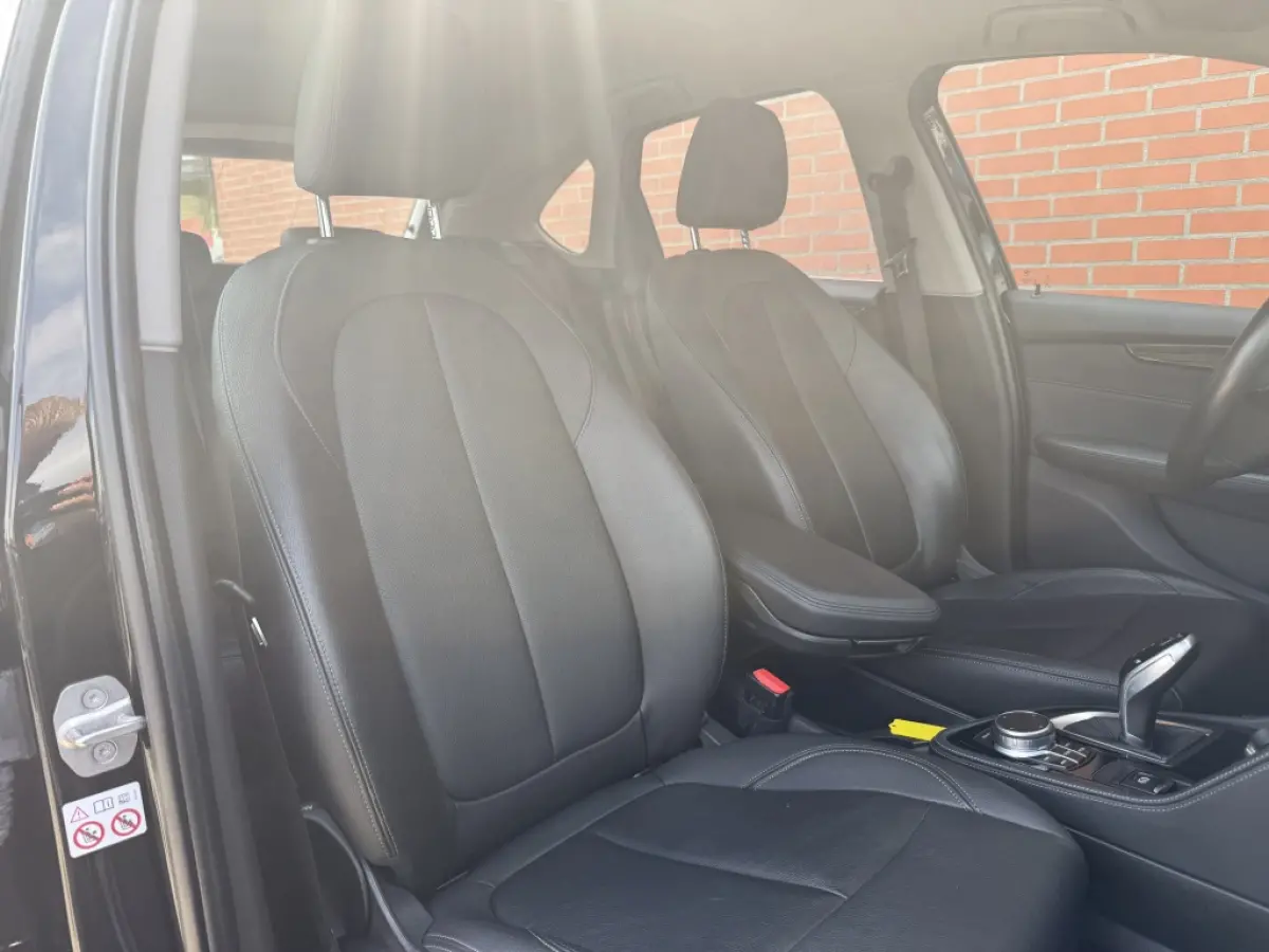 218i Executive Edition Automaat Leder Led Navigatie Camera