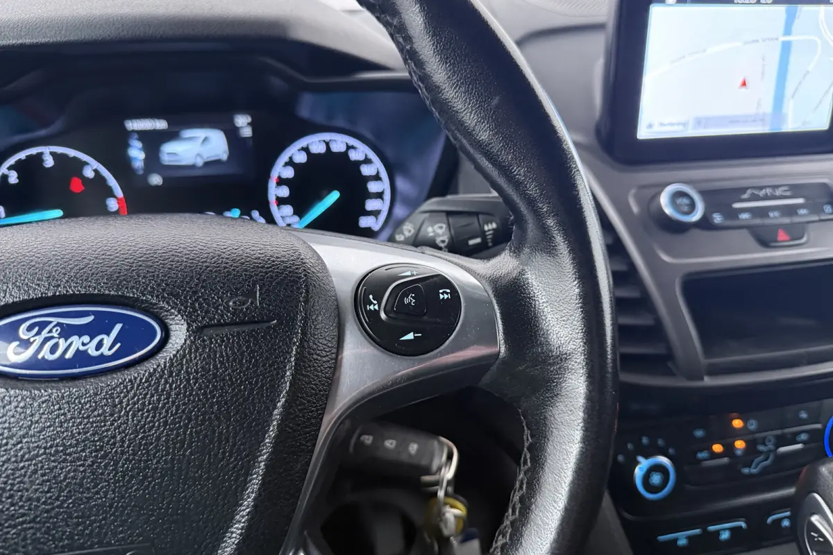 1.5 100 PK Aut. Trend Trekhaak Camera Carplay Betimmerd