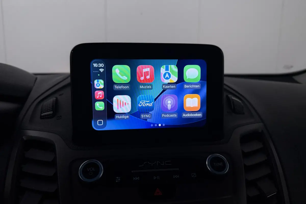 1.5 100 PK Aut. Trend Trekhaak Camera Carplay Betimmerd