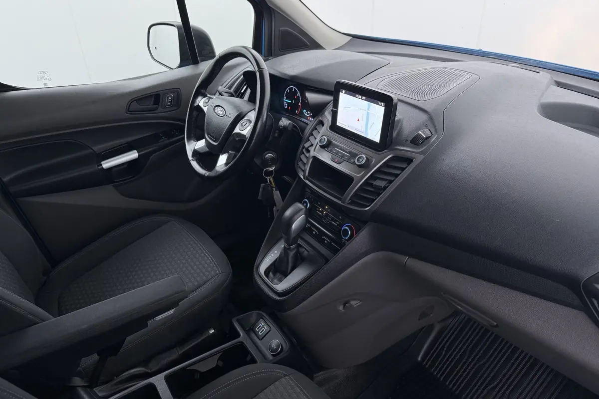 1.5 100 PK Aut. Trend Trekhaak Camera Carplay Betimmerd