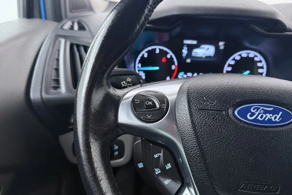 1.5 100 PK Aut. Trend Trekhaak Camera Carplay Betimmerd