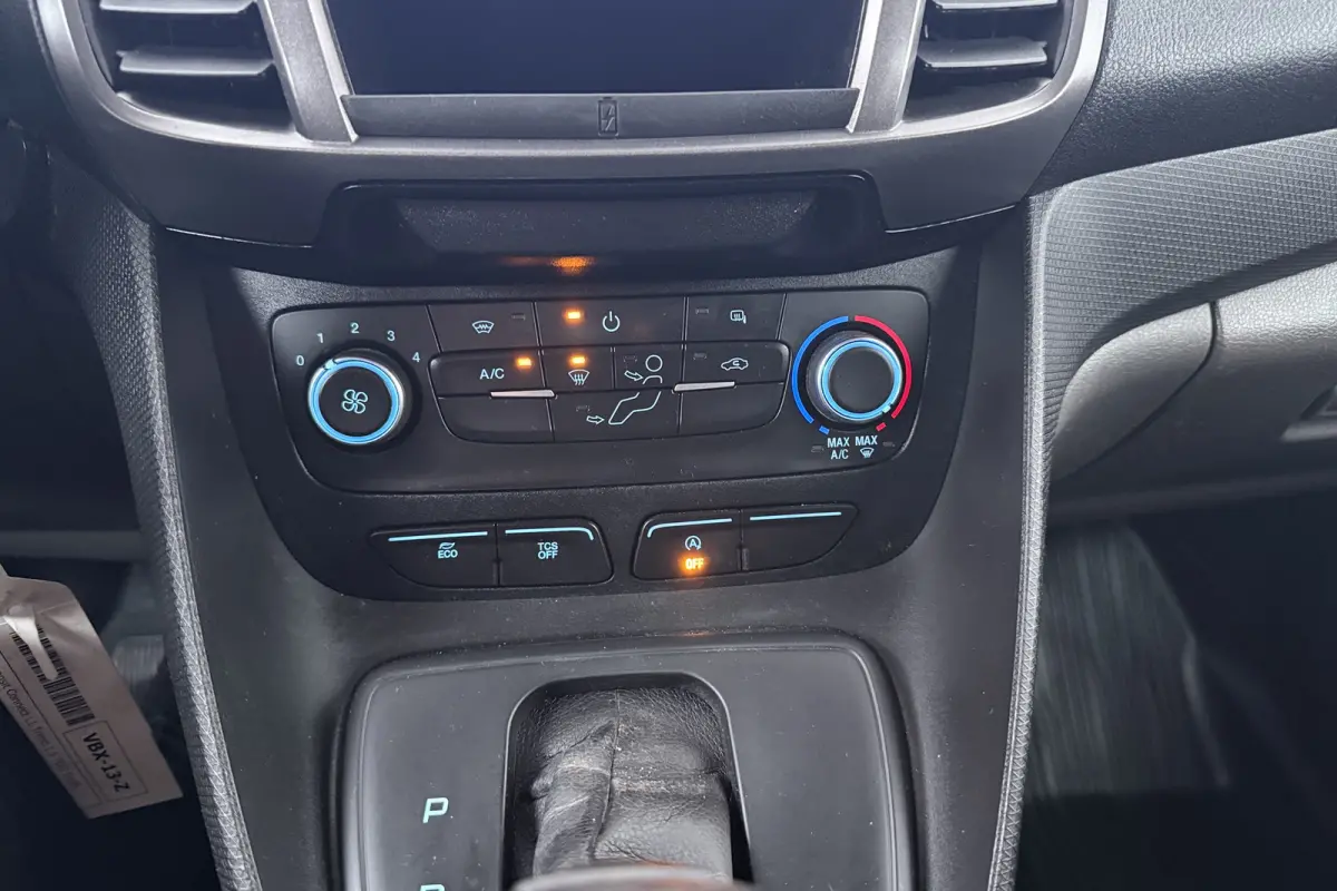 1.5 100 PK Aut. Trend Trekhaak Camera Carplay Betimmerd