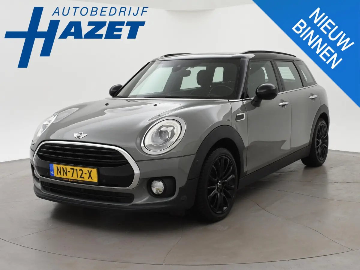 1.5 COOPER 136 PK MOONWALK GREY + ZWART DAK | 17 INCH ZWARTE VELGEN | LED | NAVIGATIE