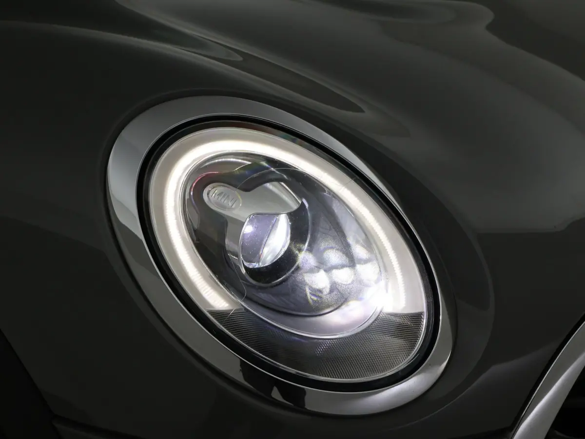 1.5 COOPER 136 PK MOONWALK GREY + ZWART DAK | 17 INCH ZWARTE VELGEN | LED | NAVIGATIE