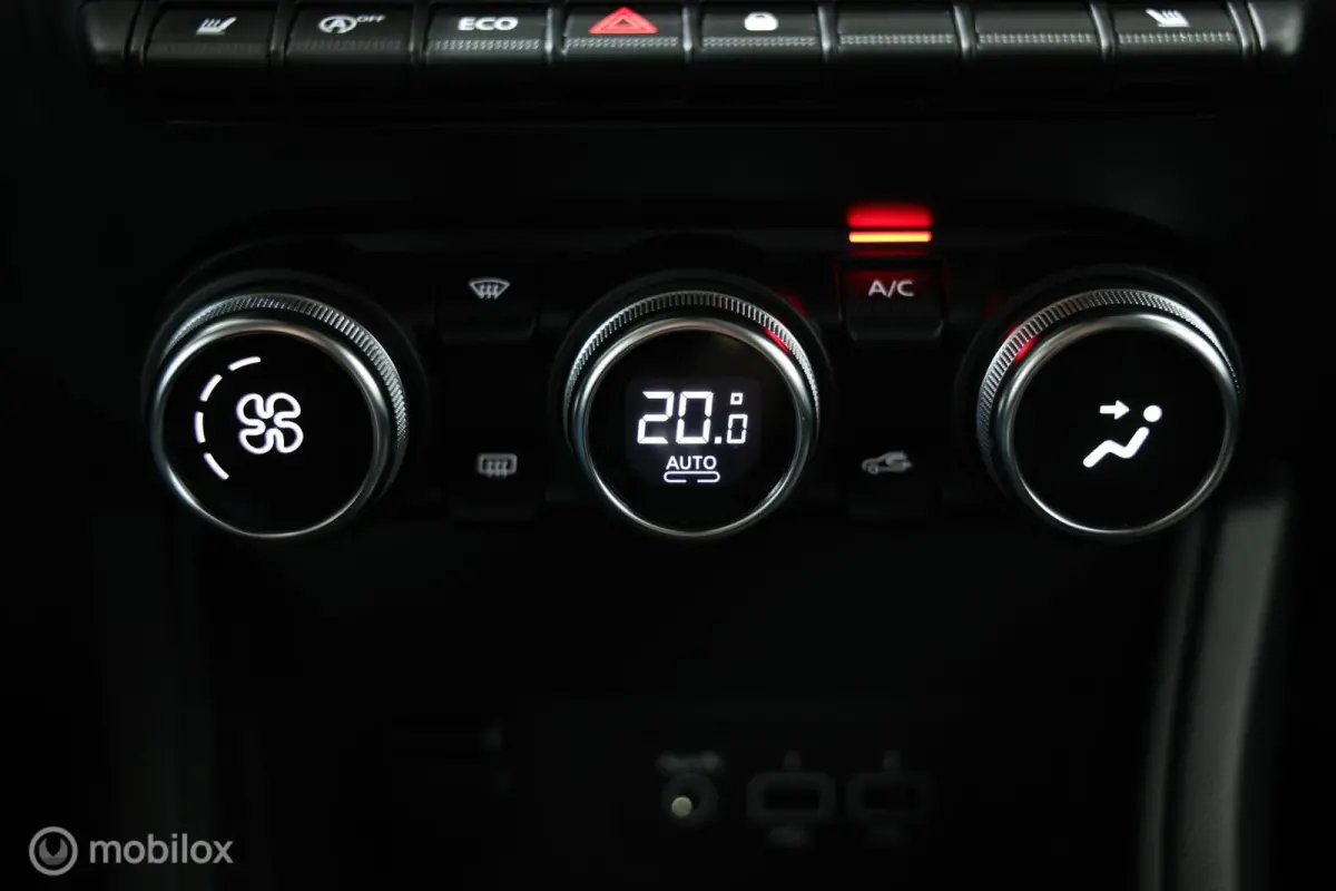 1.3 mild hybrid 140 techno - Stuur/Stoelverwarming - Camera - Navigatie